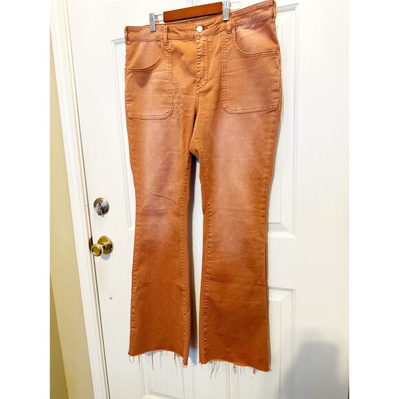 Pilcro Anthropologie Jeans The Icon Flare Bronze Raw Hem Women's size 32 - Picture 3 of 6